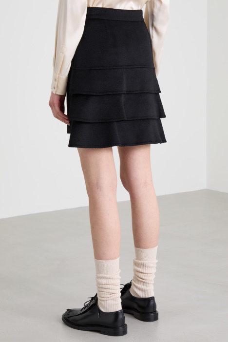 Gonna corta in cammello