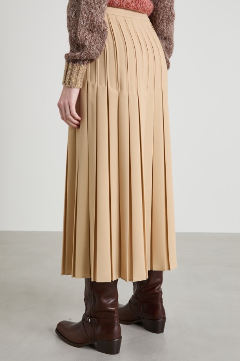 Gonna a pieghe in cady