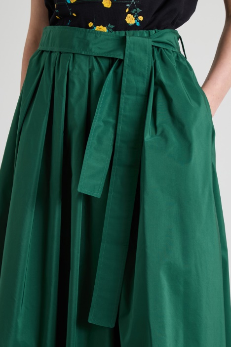 Gonna a pieghe in taffetà