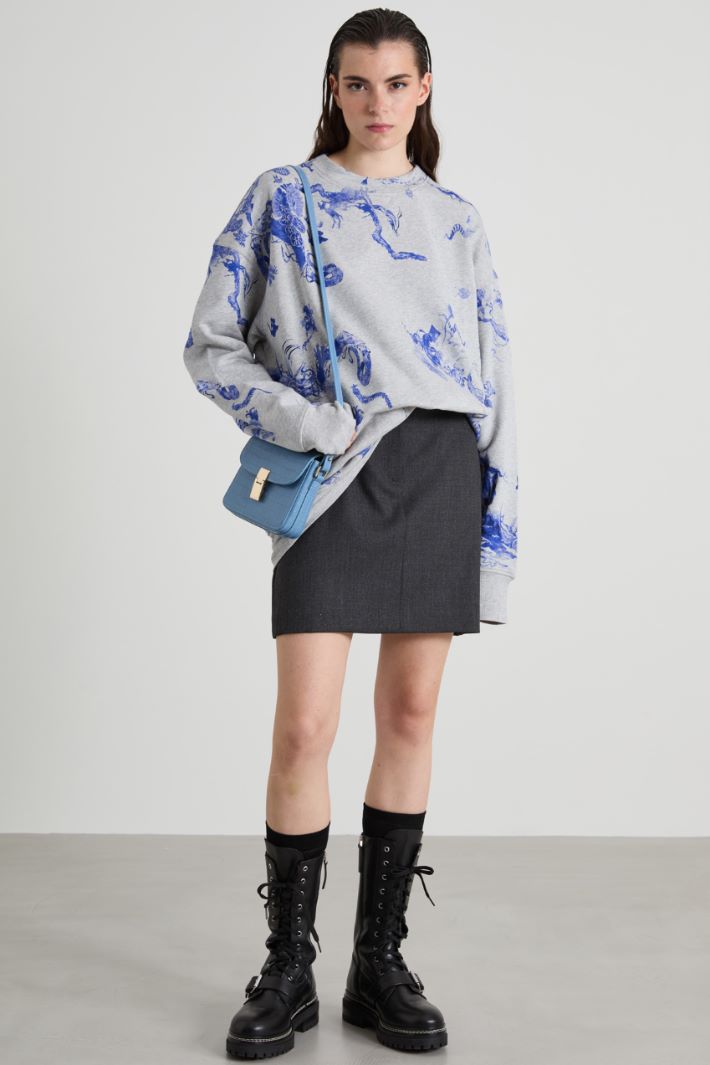 Minifalda en gabardina de lana