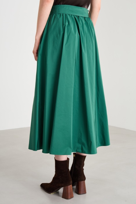 Falda plisada de tafetán