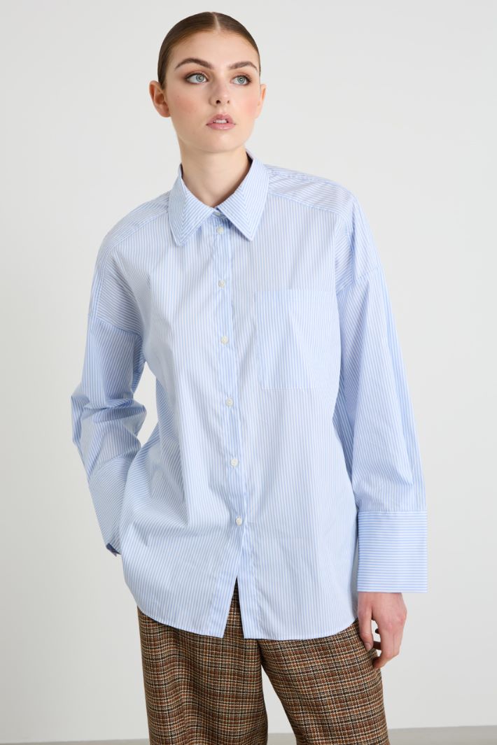 Straight poplin shirt Intrend