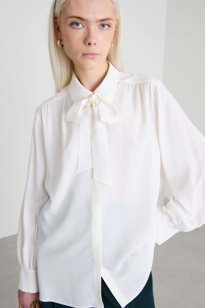 Crepe de chine shirt Intrend - 4