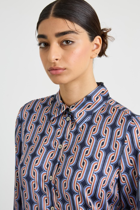 Blusa de satén estampada