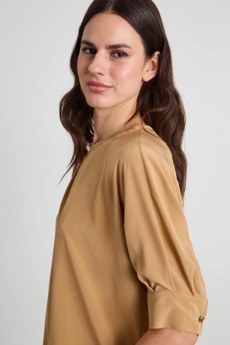 Blusa de seda