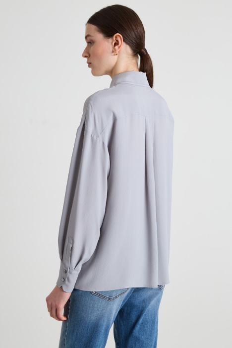 Camisa de crepé de China