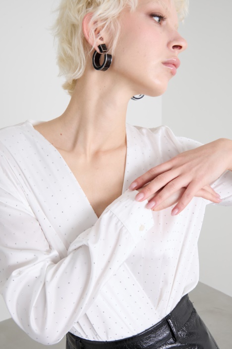 Body in raso con strass