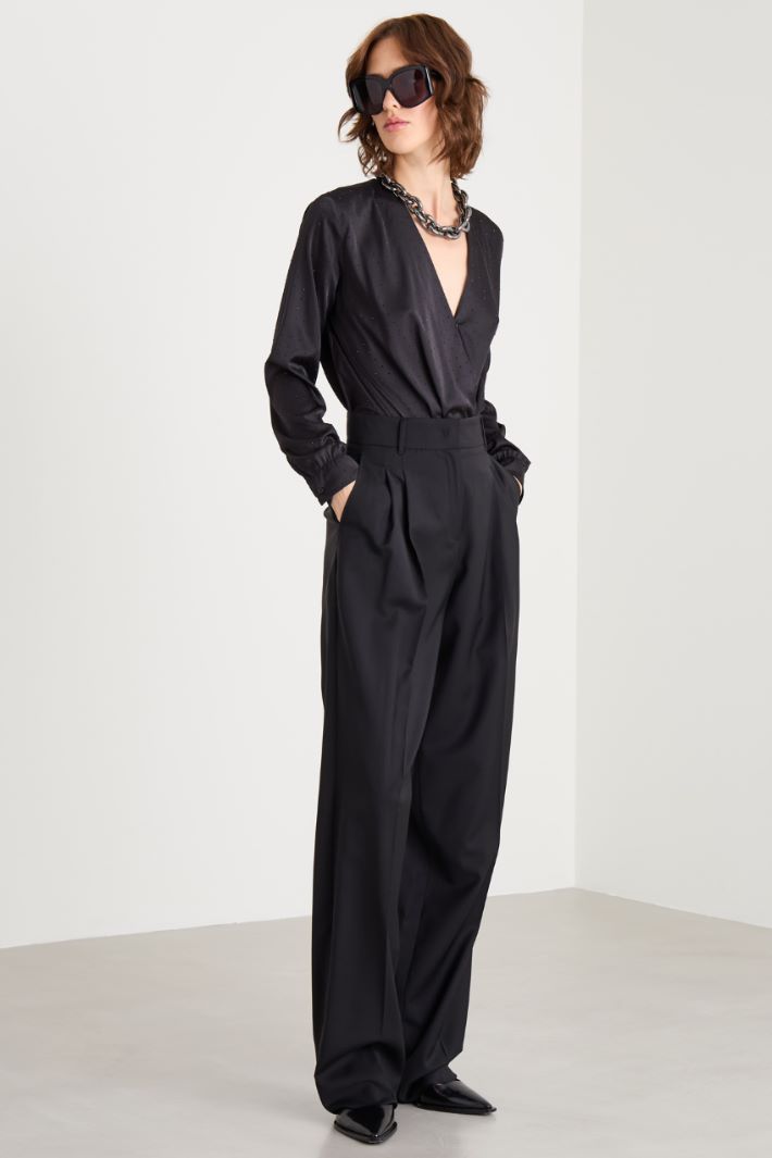 Body in raso con strass Intrend