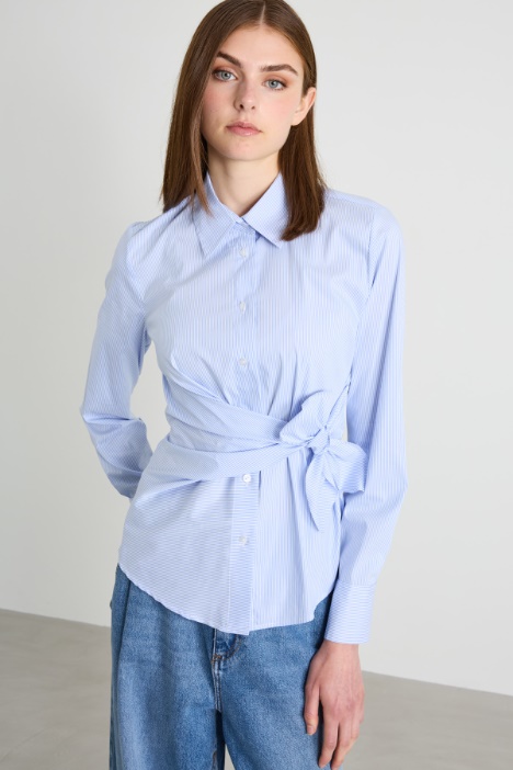 Sash-detailed shirt Intrend