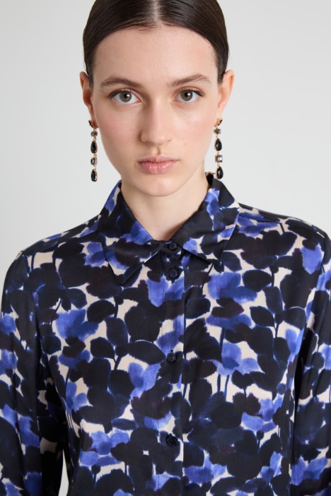 Camicia in raso a fantasia