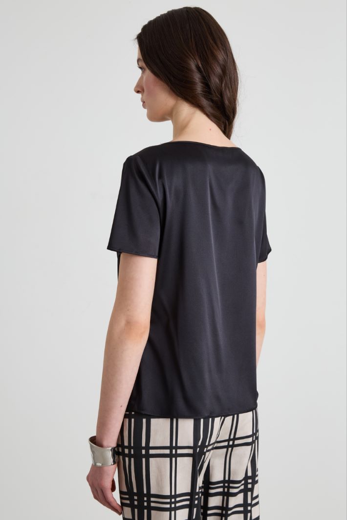 Silk satin T-shirt Intrend - 2