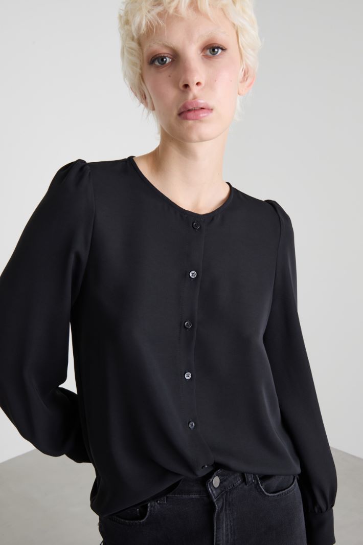 Tie-collar blouse Intrend - 4