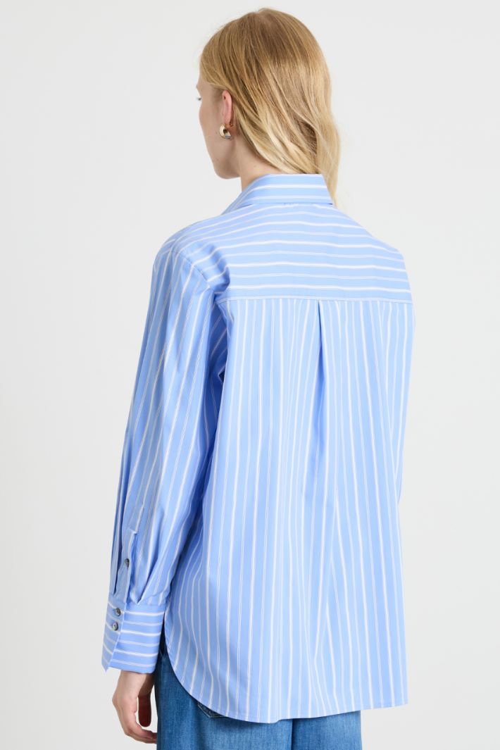 Shirt with embroidery Intrend - 2