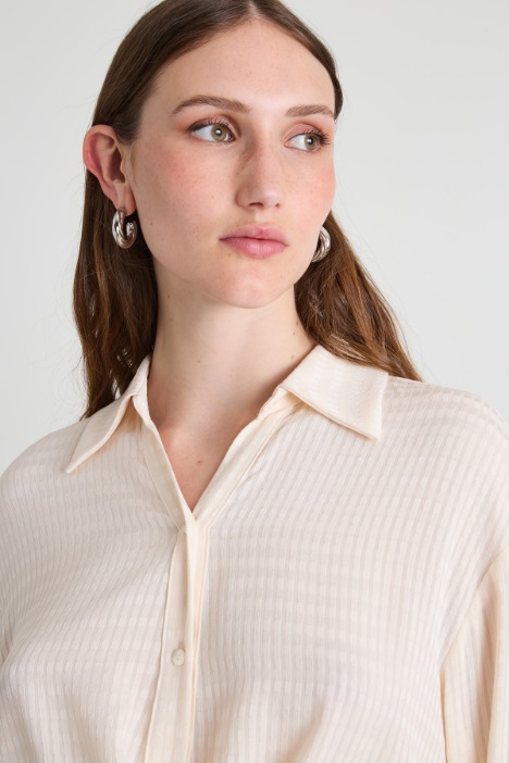 Camicia in tessuto fluido