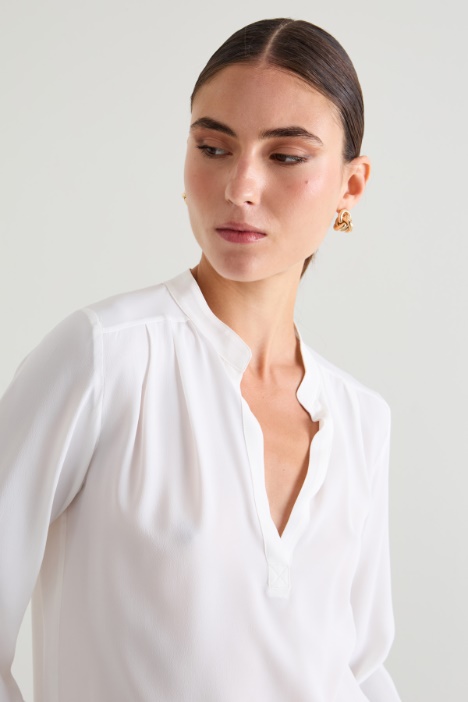 Blusa in misto seta