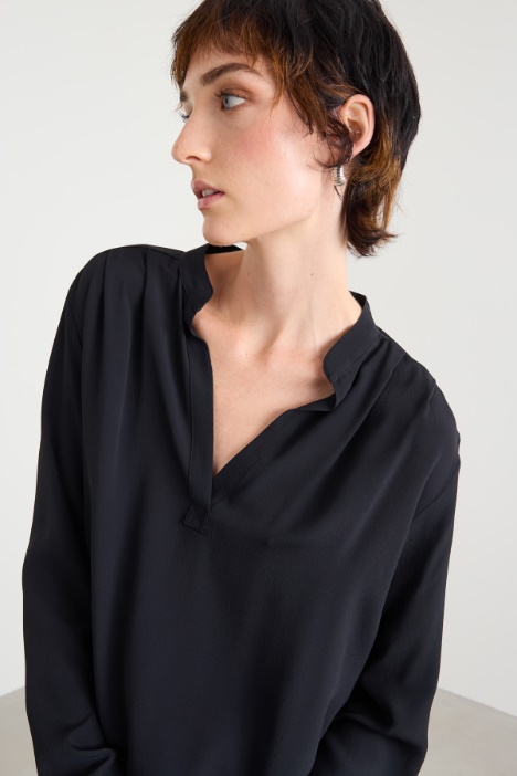 Blusa in misto seta