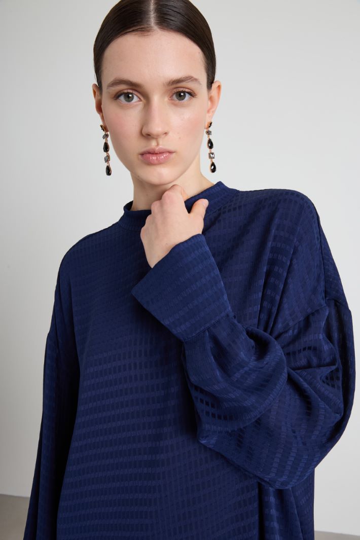 Fluid fabric blouse Intrend - 4