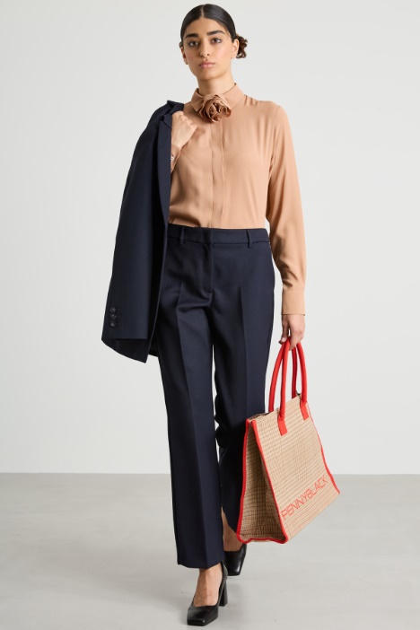 Silk shirt with flower Intrend