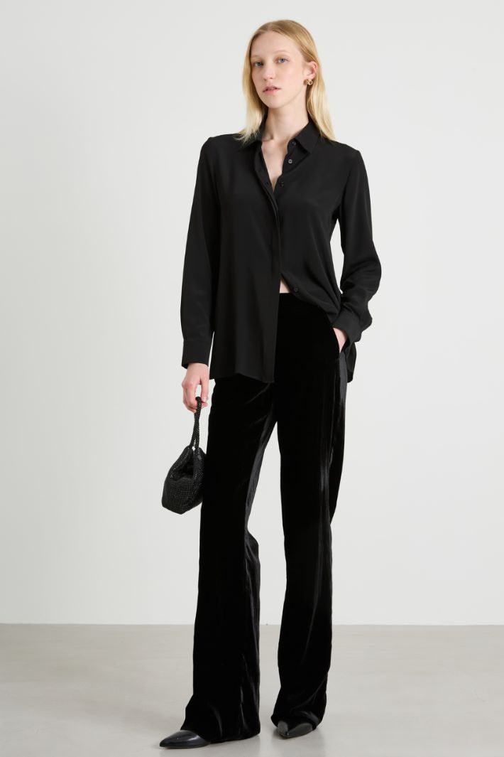 Shirt with flower accessory Intrend - 3