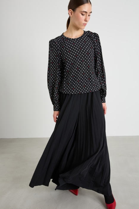 Blusa  in crêpe  Intrend