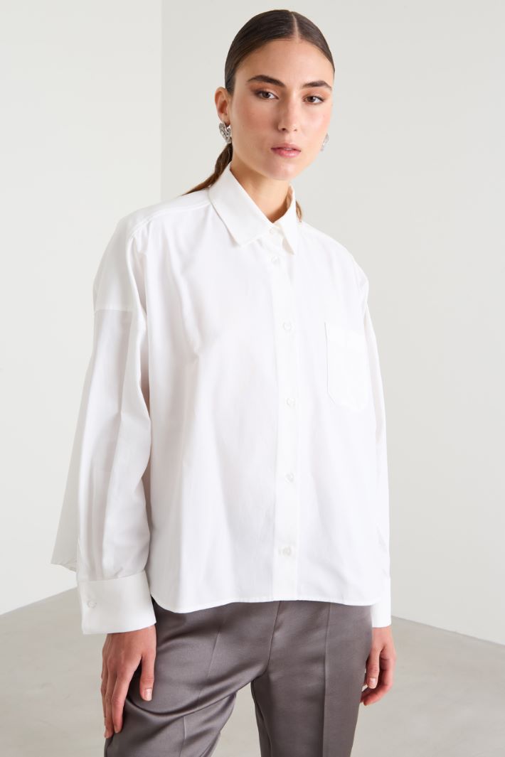 Camisa de popelina cuadrada