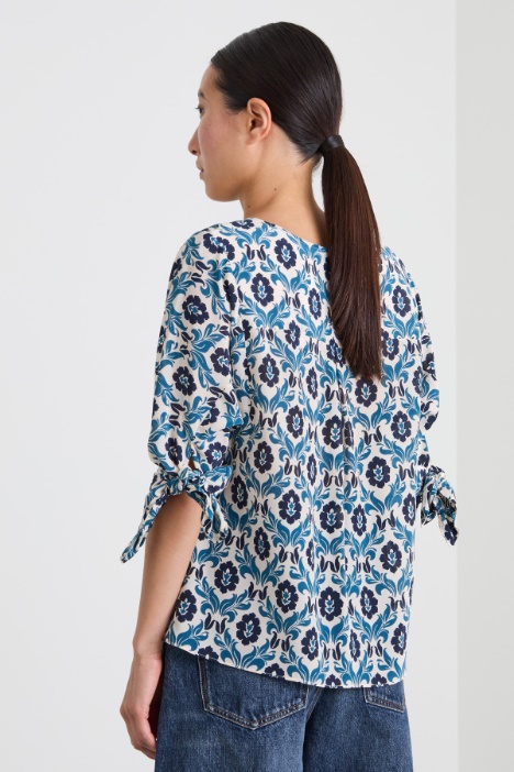 Blusa de crepé de china