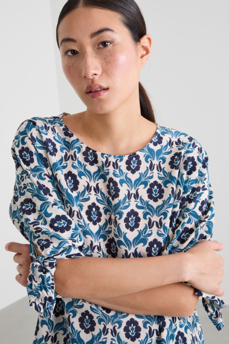 Blusa de crepé de china