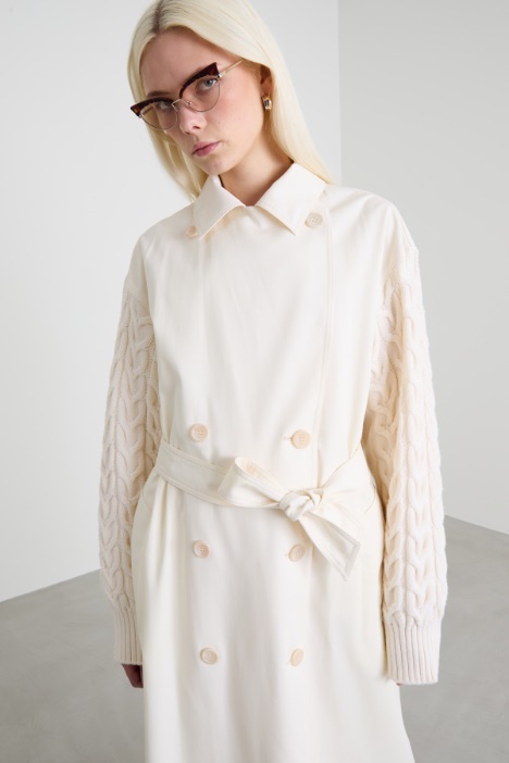 Trench de gabardina impermeable