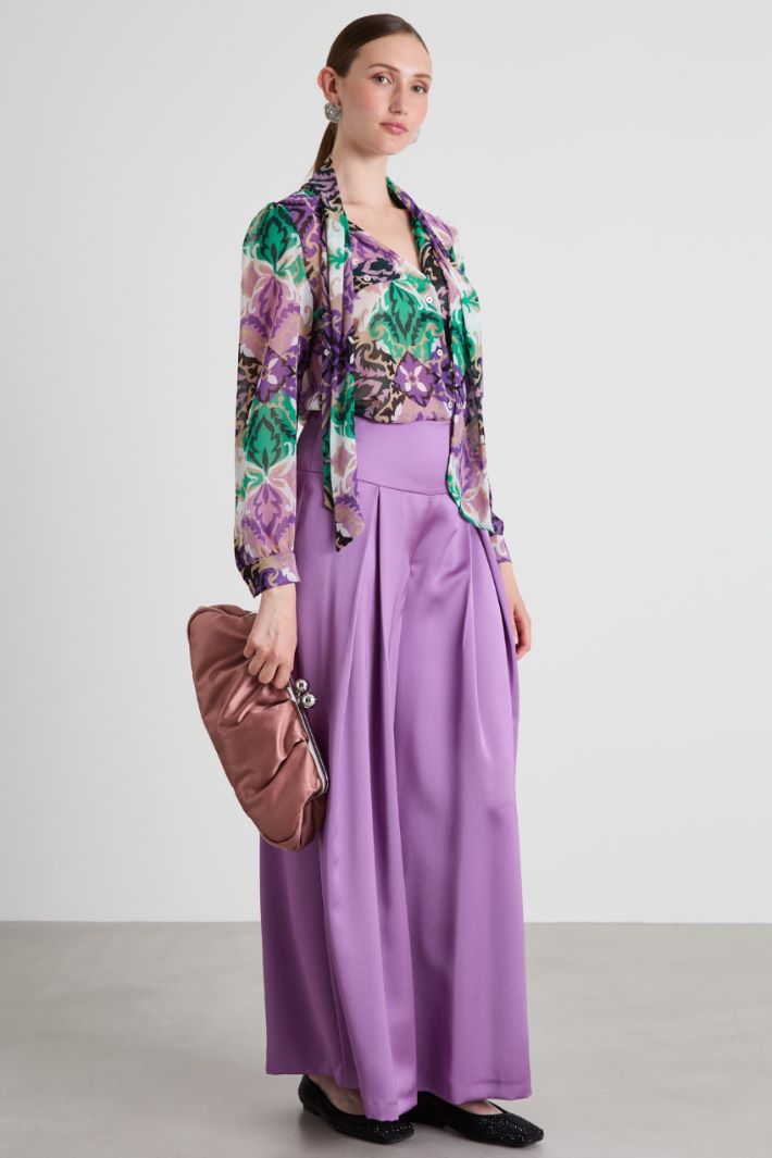 Wide pleated trousers Intrend