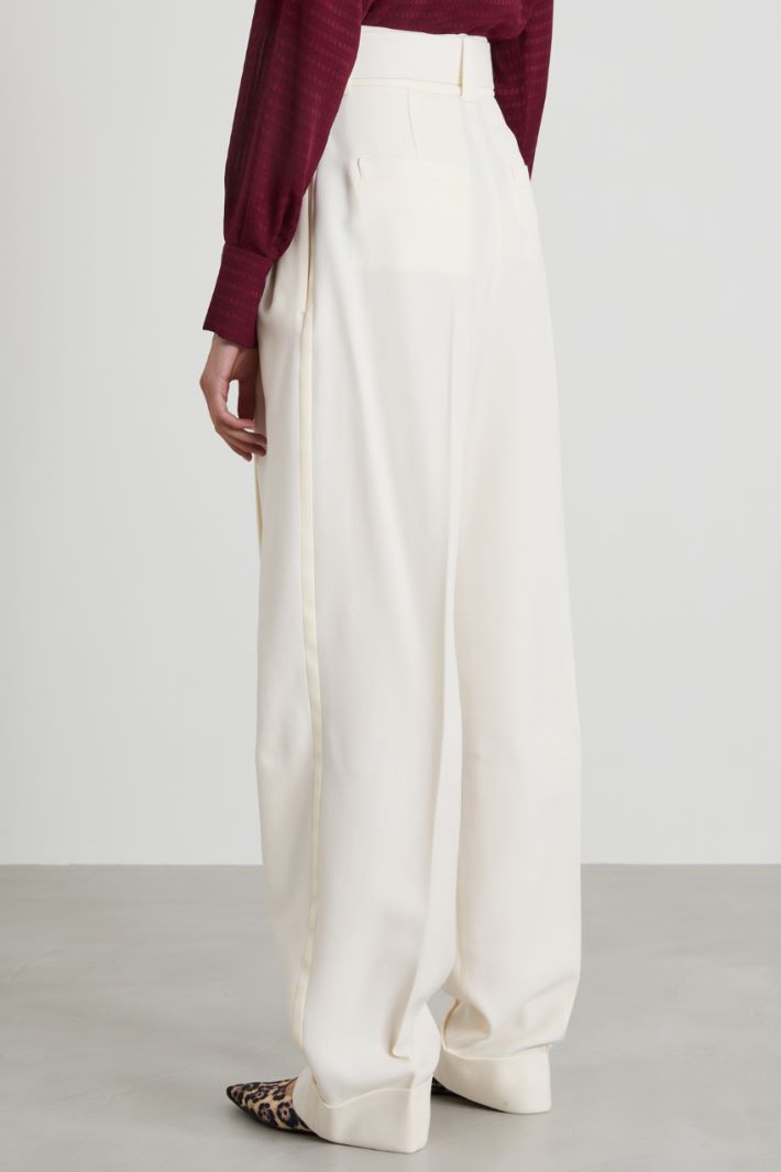 Pantalones anchos de lana Intrend - 3