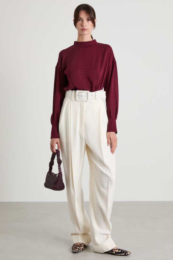 Pantalones anchos de lana Intrend