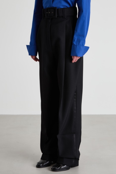 Pantalones anchos de lana