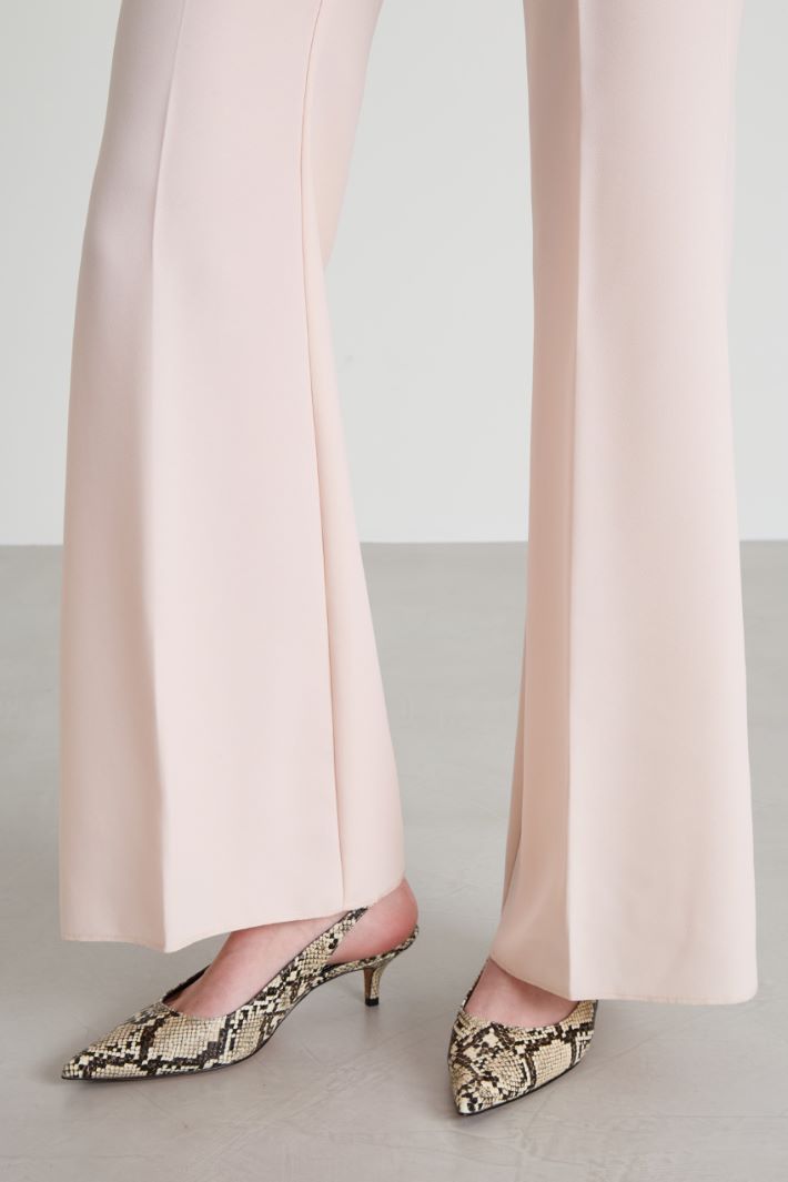 Flared envers satin trousers Intrend - 4
