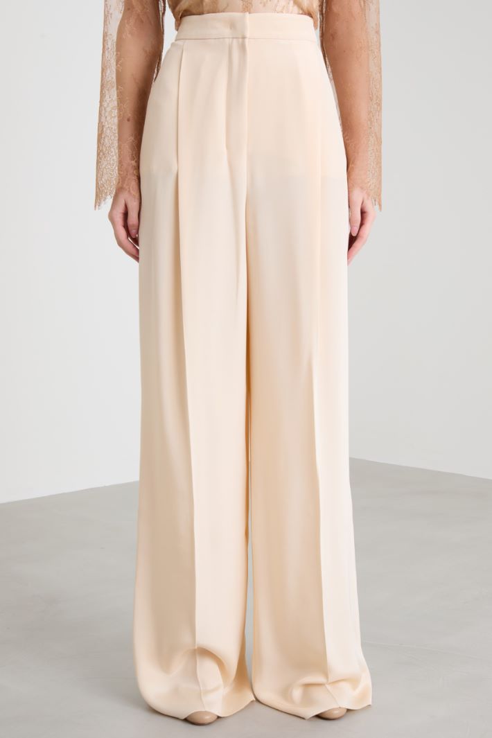 Pantaloni in crépe de chine Intrend - 2