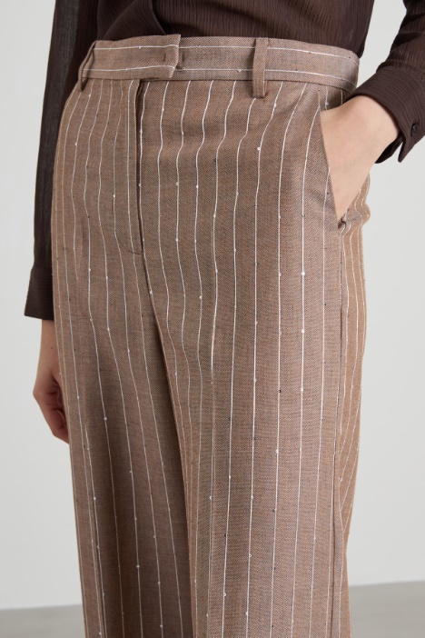 Pantaloni gessati con paillettes