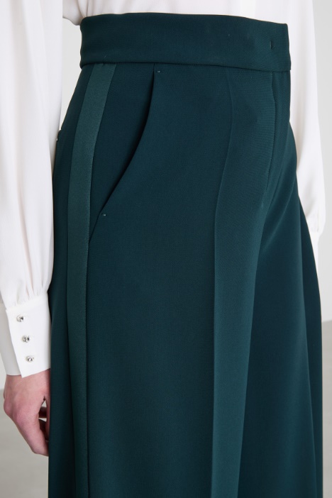 Pantaloni a palazzo in cady