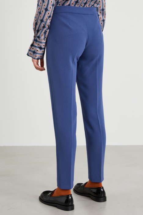 Pantaloni a sigaretta in crépe