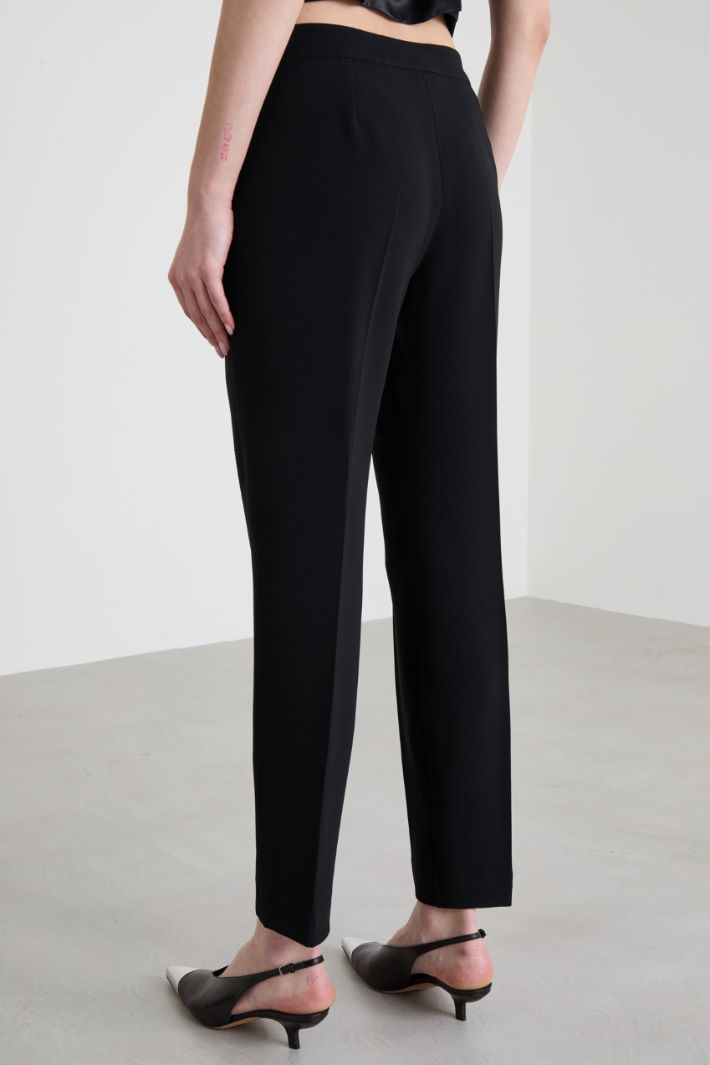 Pantaloni a sigaretta in crépe Intrend - 3