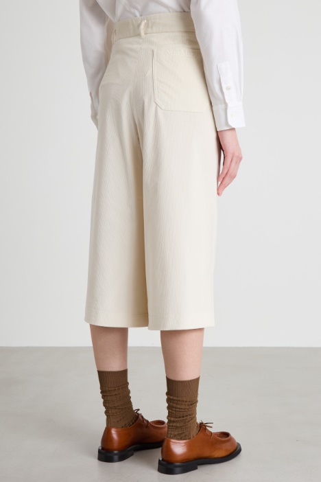 Pantaloni cropped a coste Intrend - 2