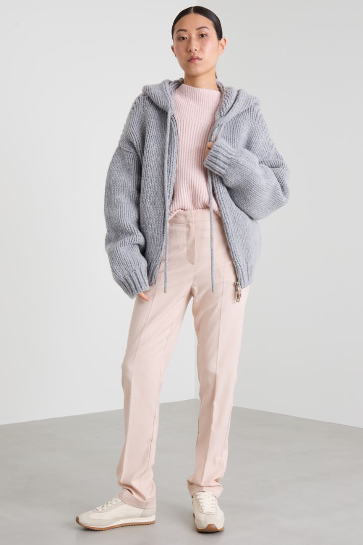 Turn-up trousers Intrend