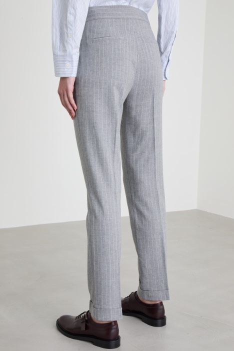 Pantaloni con risvolto