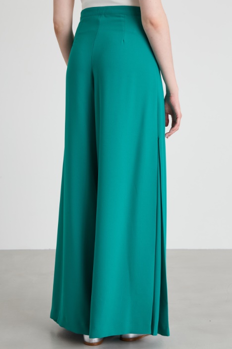 Pantaloni in enver satin con pieghe