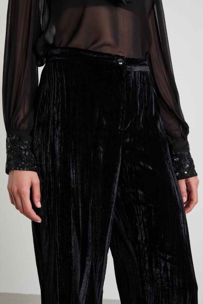 Relaxed fit velvet trousers Intrend - 4