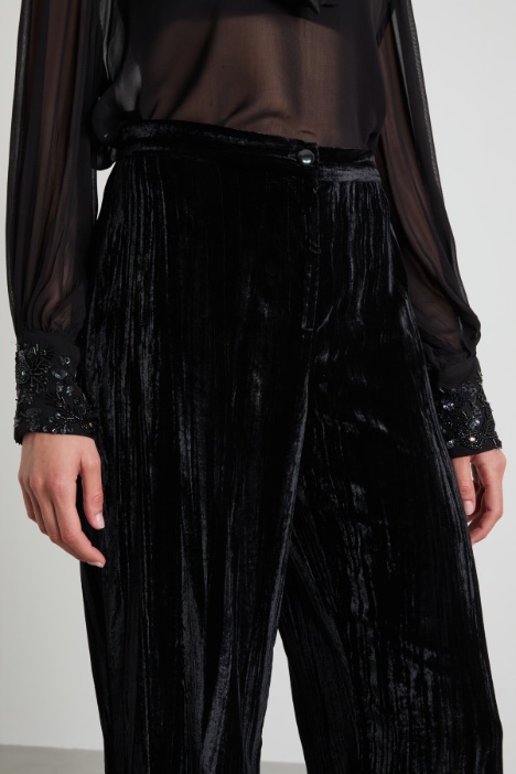 Pantaloni morbidi in velluto
