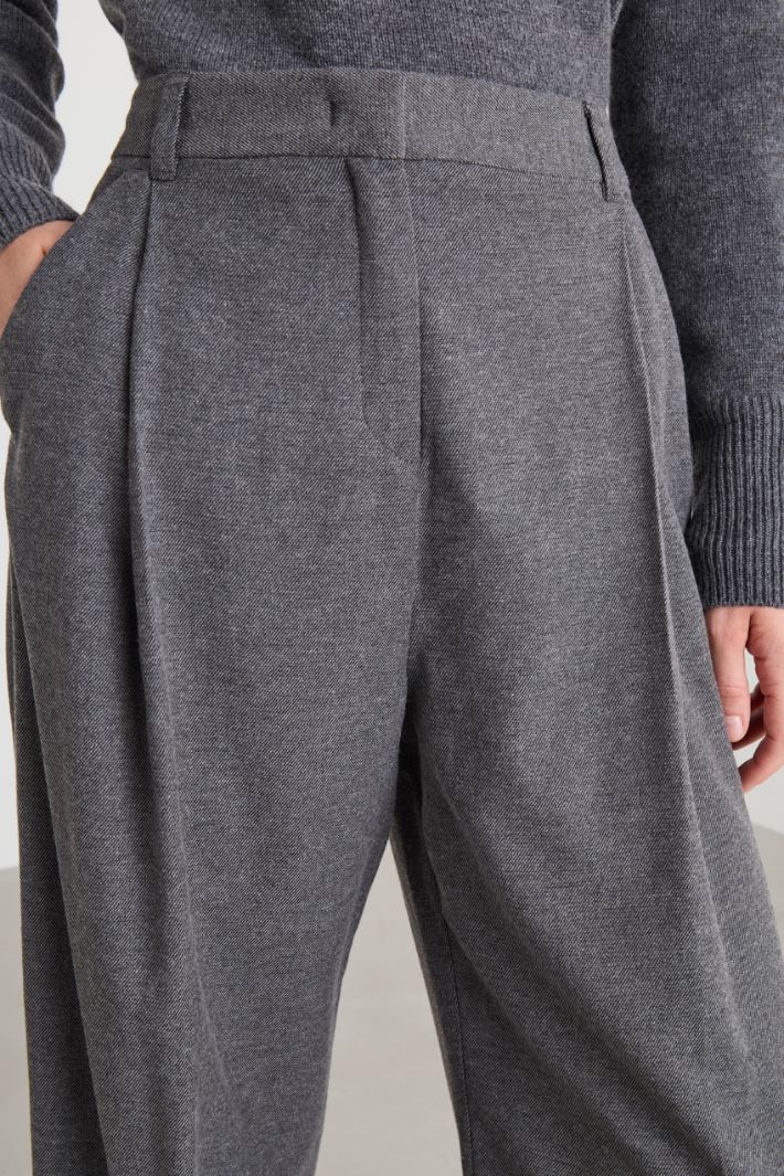 Flannel trousers Intrend - 3