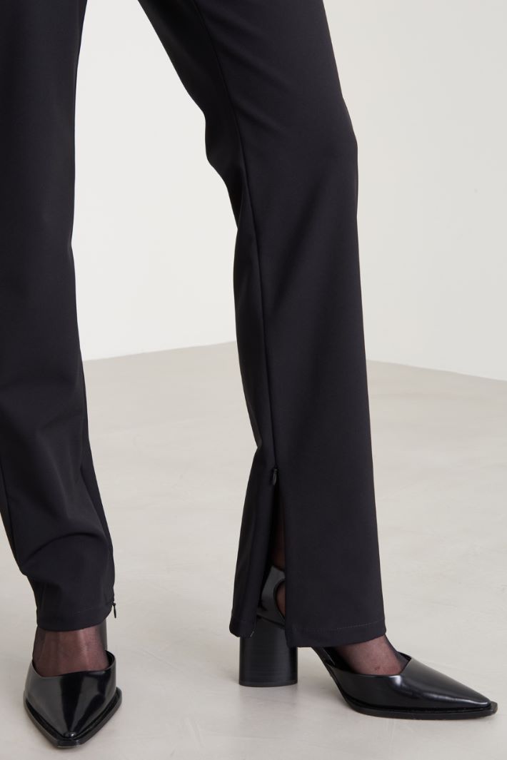 Slim techno fabric trousers Intrend - 3
