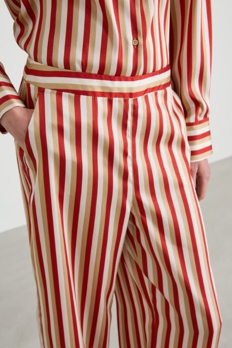 Pantaloni in twill a fantasia