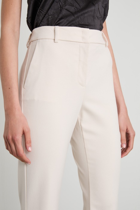 Pantaloni in tessuto diagonale