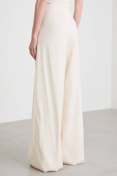 Pantaloni ampi in lana