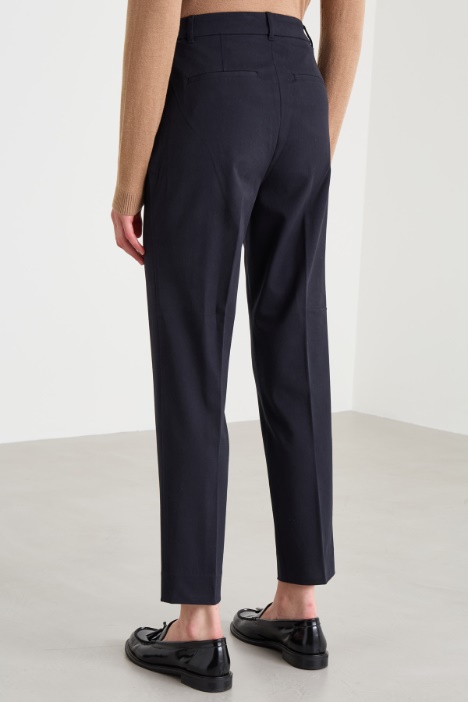 Pantaloni a sigaretta in twill